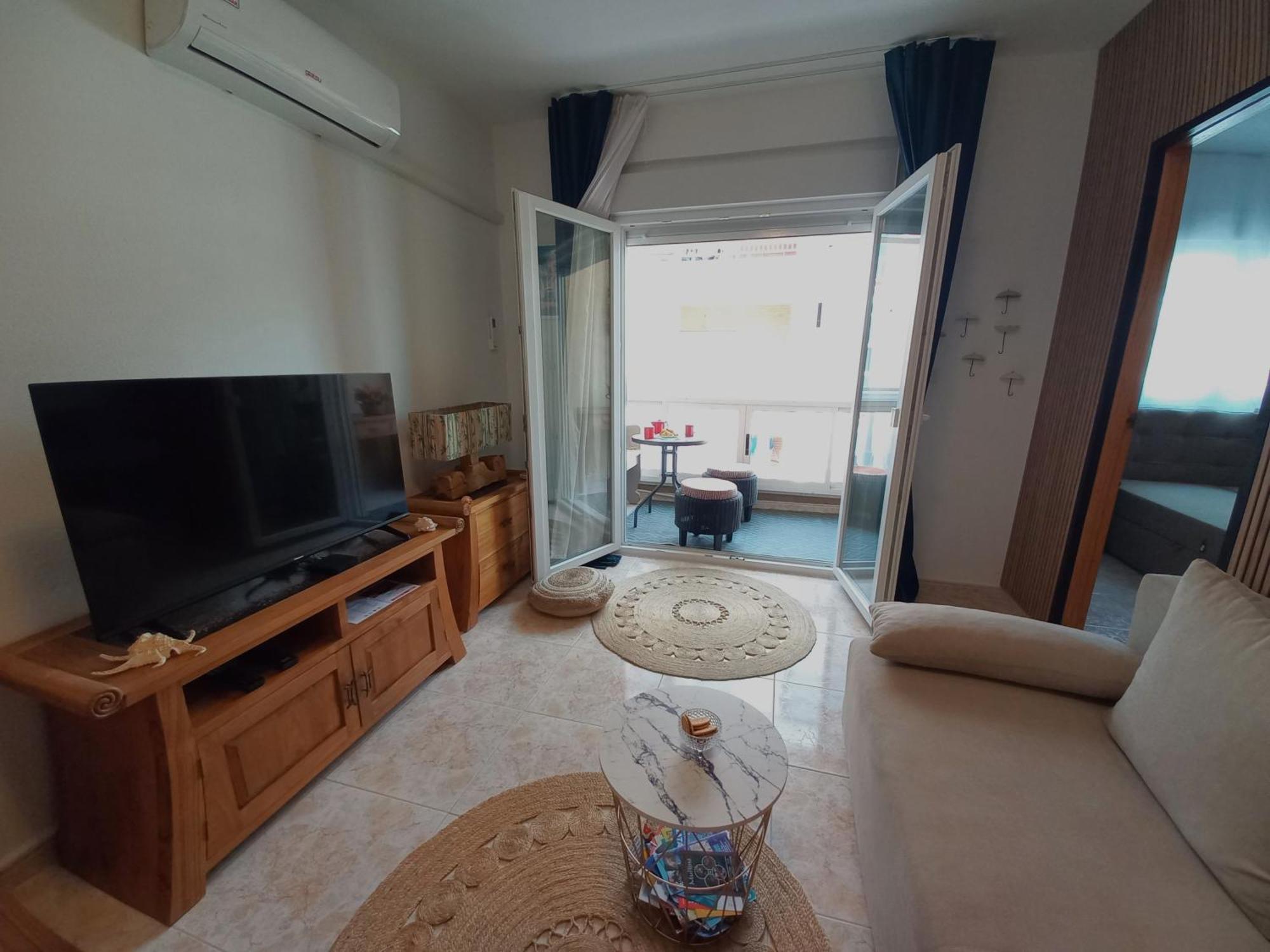 Hola Torrevieja Apartment Exterior photo
